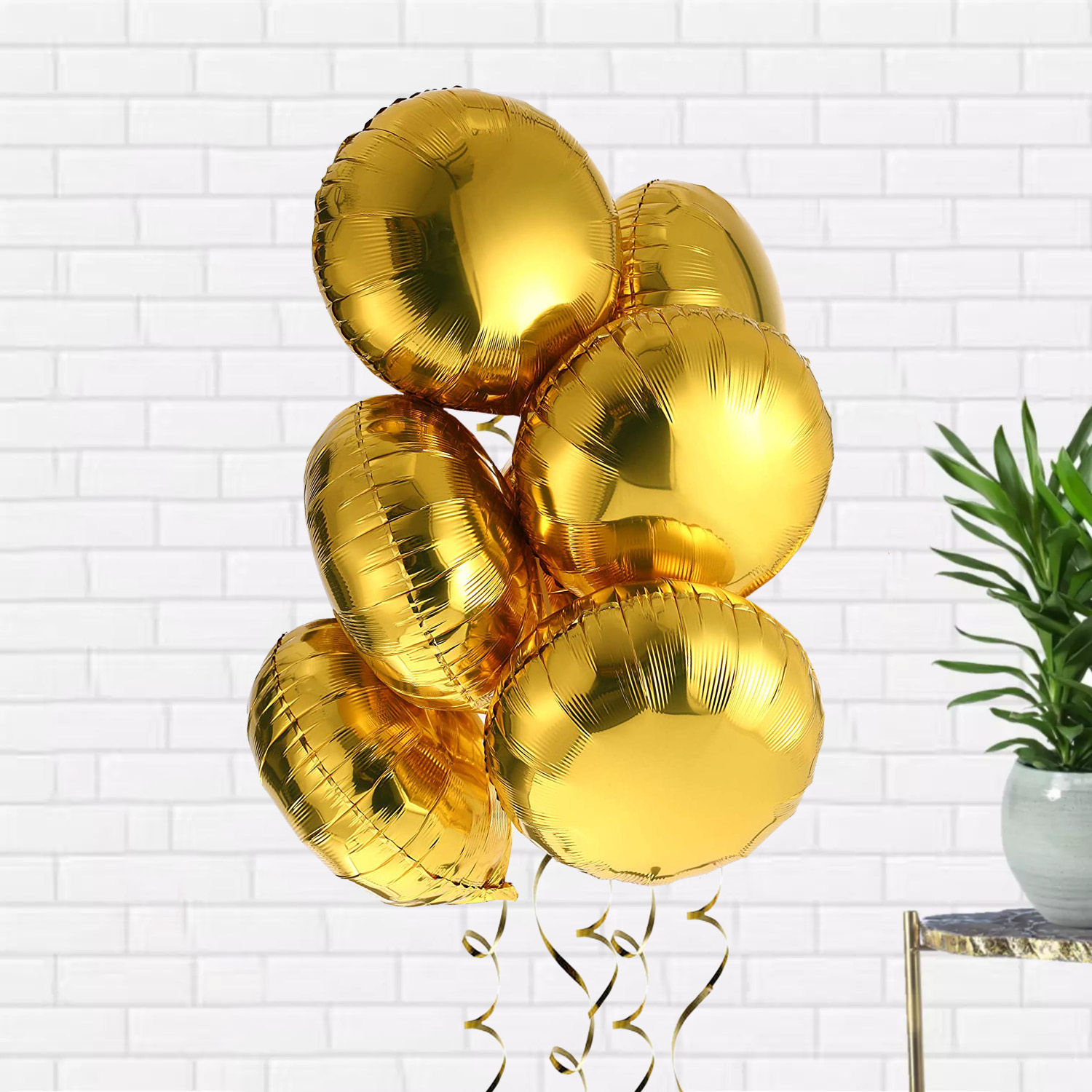 Online Helium Filled Golden Foil Balloons Gift Delivery in Singapore FNP