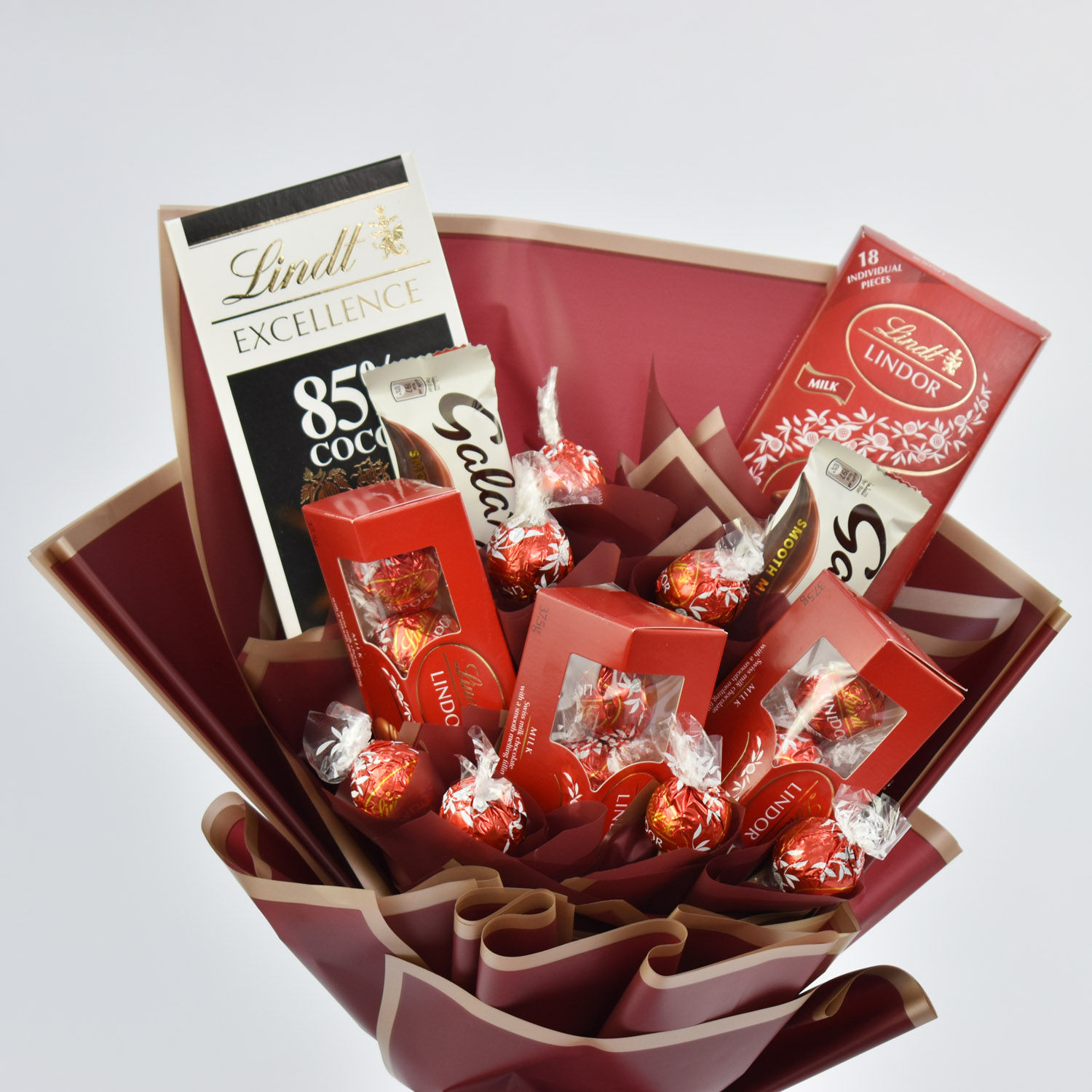 Online Lindt Chocolate Bouquet Gift Delivery in UAE Ferns N Petals