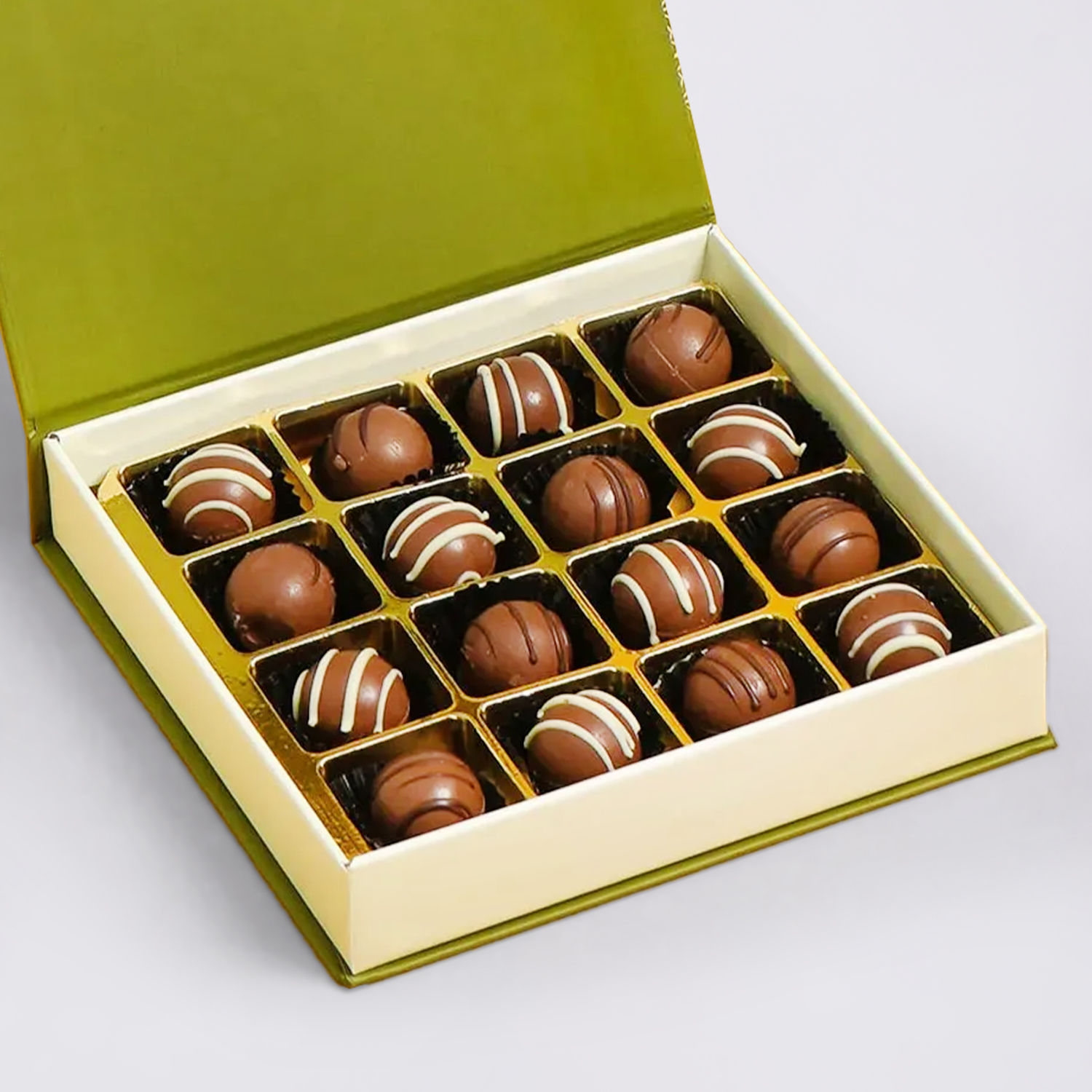 Online Box of Gourmet Chocolate Gift Delivery in UAE FNP
