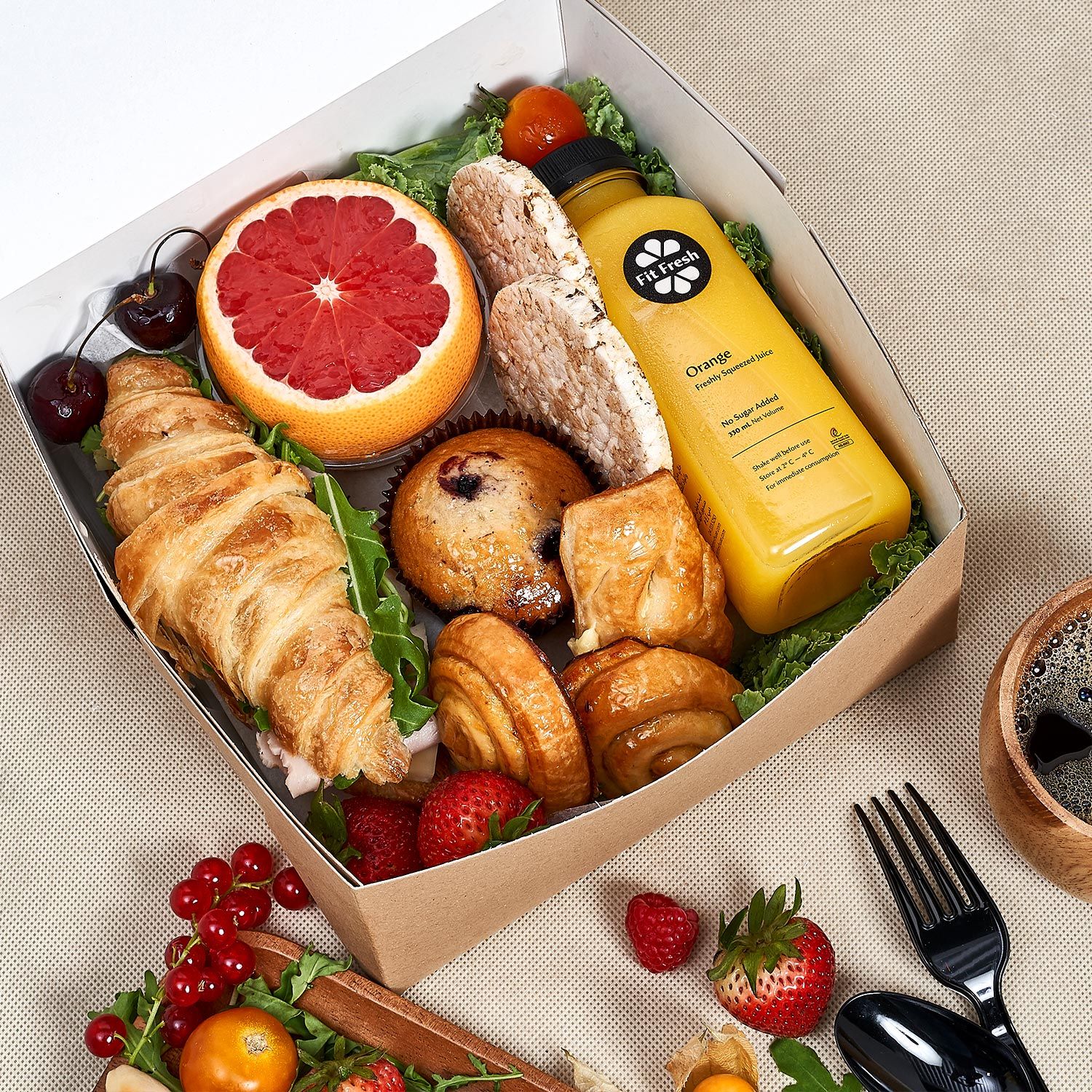 Online Breakfast Box For One Gift Delivery in UAE Ferns N Petals